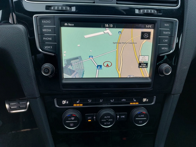 VW Golf 7 R 2, 0TSI 300ps 4x4 - автомобили, коли, обяви за нови и употребявани 9