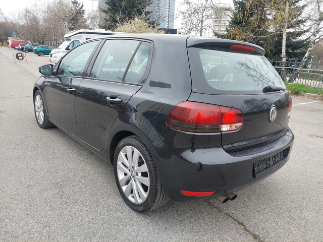 VW Golf 6 2, 0TDI 140ps EURO 5 - автомобили, коли, обяви за нови и употребявани 4