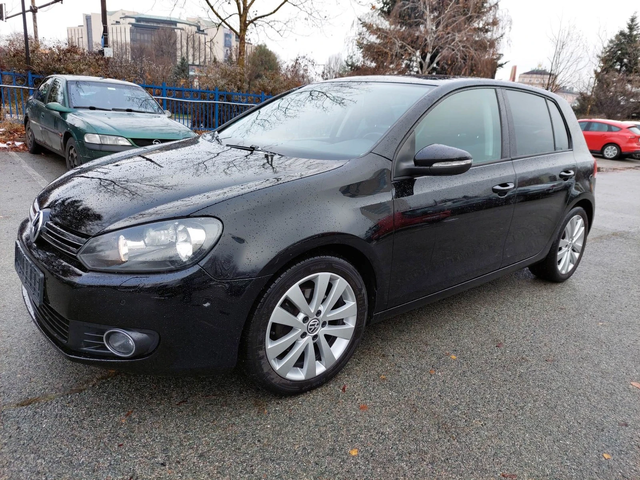 VW Golf 6 2, 0TDI AUTOMATIC - автомобили, коли, обяви за нови и употребявани 0