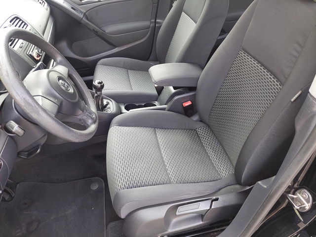 VW Golf 1, 4i 80ps СТАРИЯ МОТОР!!! - автомобили, коли, обяви за нови и употребявани 6