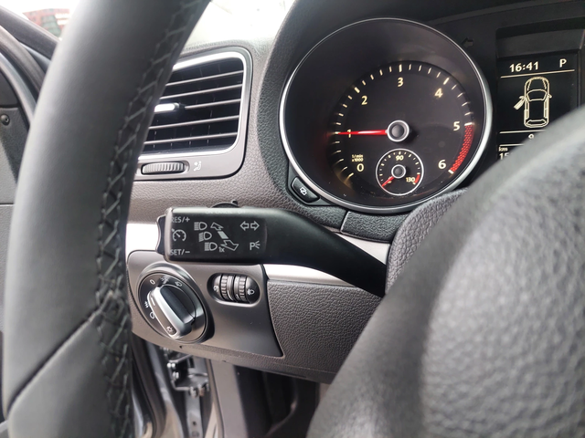 VW Golf 2, 0TDI 140ps DSG HIGHLINE - автомобили, коли, обяви за нови и употребявани 10