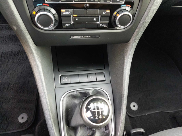 VW Golf 6 1, 6TDI 105ps - автомобили, коли, обяви за нови и употребявани 10