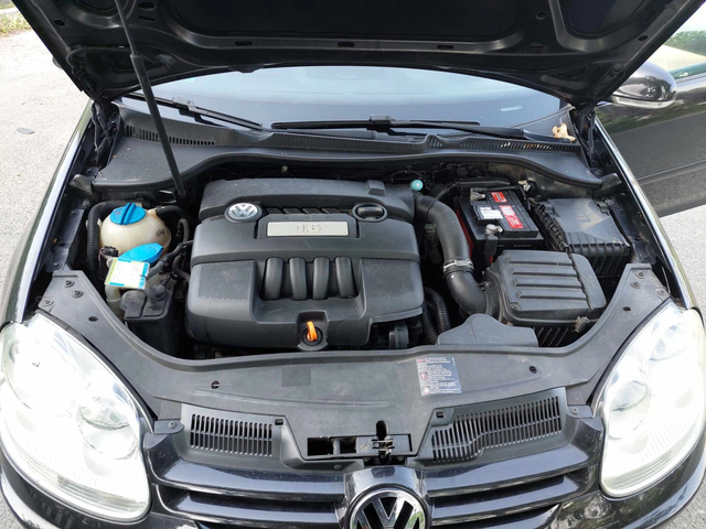 VW Golf 1, 6i 102ps  НЕ Е FSI !!! - автомобили, коли, обяви за нови и употребявани 10