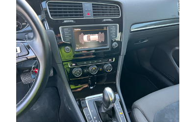 VW Golf 1.6TDI-110к.с.DSG/EURO6B/Мултиволан/Нави/Алкантара - автомобили, коли, обяви за нови и употребявани 14