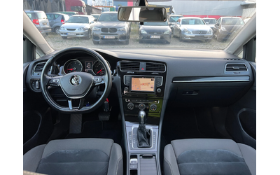 VW Golf 1.6TDI-110к.с.DSG/EURO6B/Мултиволан/Нави/Алкантара - автомобили, коли, обяви за нови и употребявани 16