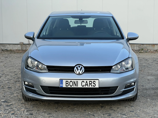 VW Golf 1.6TDI-110к.с.DSG/EURO6B/Мултиволан/Нави/Алкантара - автомобили, коли, обяви за нови и употребявани 1