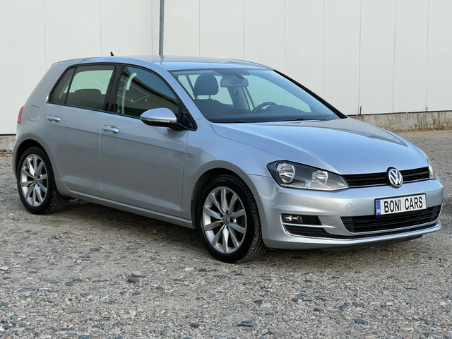 VW Golf 1.6TDI-110к.с.DSG/EURO6B/Мултиволан/Нави/Алкантара - автомобили, коли, обяви за нови и употребявани 2