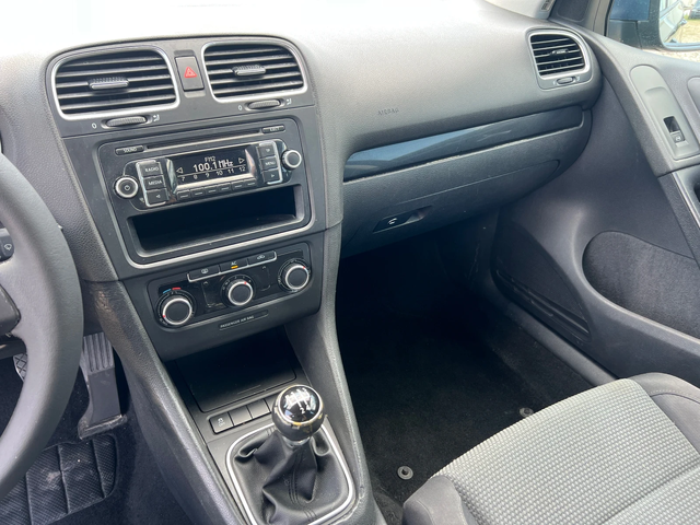 VW Golf 6 1.6TDI-105к.с./ Автопилот/ Климатроник/ EURO5B - автомобили, коли, обяви за нови и употребявани 14