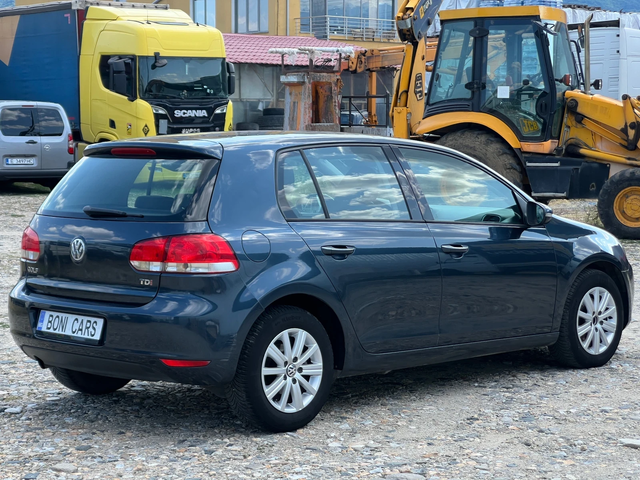 VW Golf 6 1.6TDI-105к.с./ Автопилот/ Климатроник/ EURO5B - автомобили, коли, обяви за нови и употребявани 4