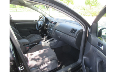 VW Golf 2.0TDI 140ps 6ск - автомобили, коли, обяви за нови и употребявани 8