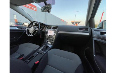 VW Golf E GERMANY - автомобили, коли, обяви за нови и употребявани 12