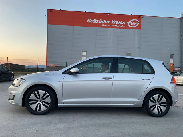 VW Golf E GERMANY - автомобили, коли, обяви за нови и употребявани 3