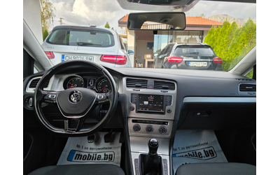 VW Golf 1.4 GDI - автомобили, коли, обяви за нови и употребявани 9