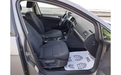 VW Golf 1.6TDI DSG - автомобили, коли, обяви за нови и употребявани 10