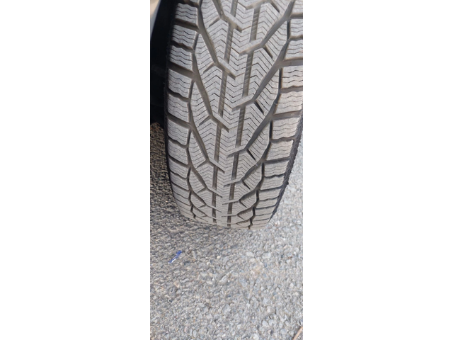 VW Golf 2.0 tdi уникат - автомобили, коли, обяви за нови и употребявани 12