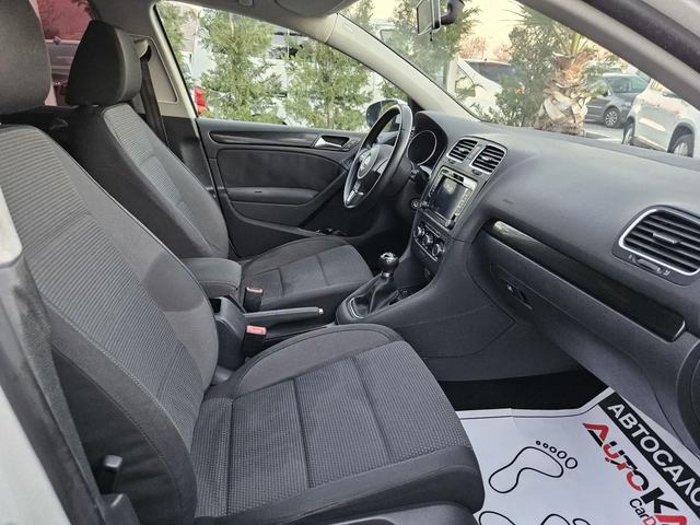 VW Golf 1.6i-102кс= ГАЗ* LANDI RENZO= LED= NAVI= АВТОПИЛОТ - автомобили, коли, обяви за нови и употребявани 14