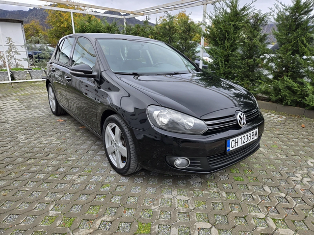 VW Golf 2.0TDI-140кс= АВТОМАТ= НАВИ= КЛИМАТРОНИК - автомобили, коли, обяви за нови и употребявани 1