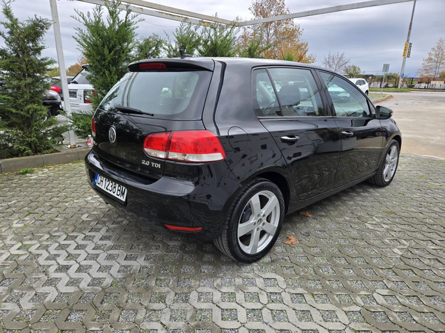 VW Golf 2.0TDI-140кс= АВТОМАТ= НАВИ= КЛИМАТРОНИК - автомобили, коли, обяви за нови и употребявани 2