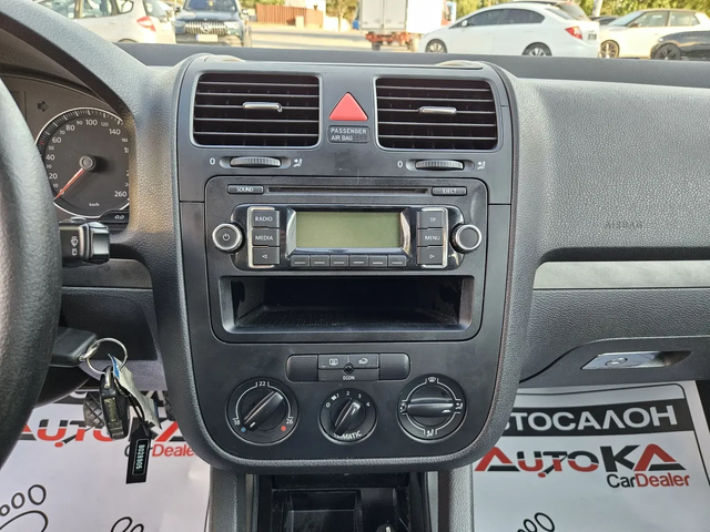 VW Golf 1.6i-102кс= ГАЗ* BRC* = ОБСЛУЖЕН= КЛИМАТИК - автомобили, коли, обяви за нови и употребявани 15