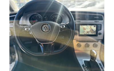 VW Golf 1.6TDI/110kc/DSG-7/Navi/Euro 6 - автомобили, коли, обяви за нови и употребявани 12