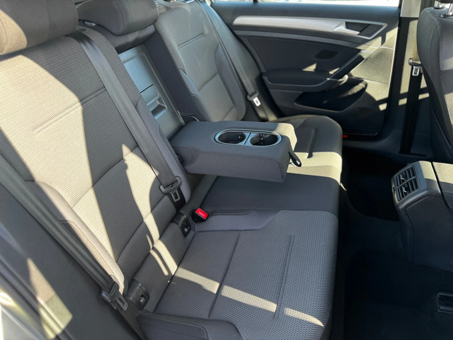 VW Golf 1.6TDI/110kc/DSG-7/Navi/Euro 6 - автомобили, коли, обяви за нови и употребявани 13