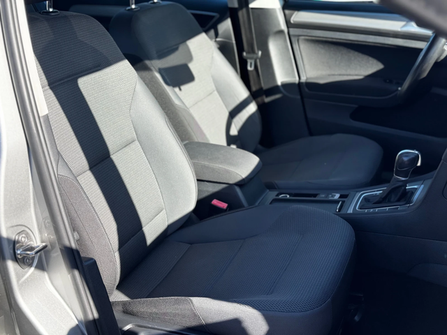 VW Golf 1.6TDI/110kc/DSG-7/Navi/Euro 6 - автомобили, коли, обяви за нови и употребявани 14