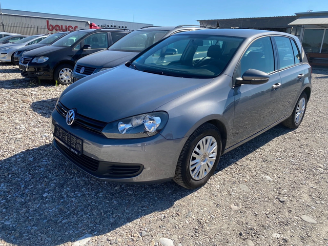 VW Golf 1.6 Газ.Инж. - автомобили, коли, обяви за нови и употребявани 0