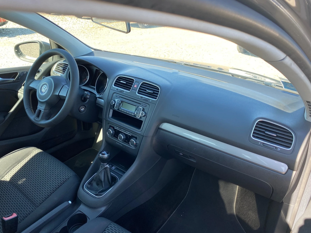 VW Golf 1.6 Газ.Инж. - автомобили, коли, обяви за нови и употребявани 10