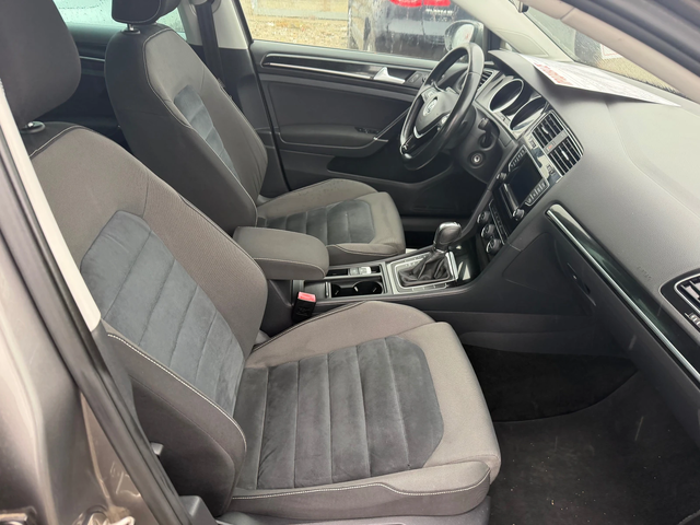 VW Golf 1.4 TGI - автомобили, коли, обяви за нови и употребявани 11