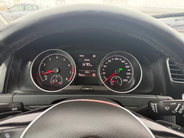 VW Golf 1.4 TGI - автомобили, коли, обяви за нови и употребявани 16