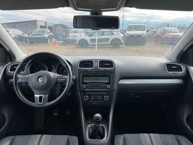 VW Golf 1.2 - автомобили, коли, обяви за нови и употребявани 14