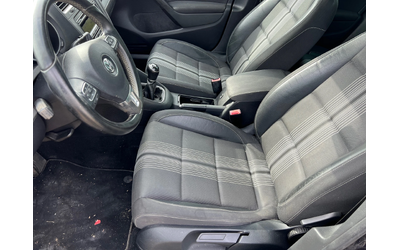 VW Golf 1.2 - автомобили, коли, обяви за нови и употребявани 8