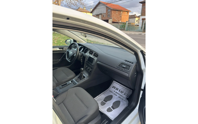 VW Golf - автомобили, коли, обяви за нови и употребявани 12