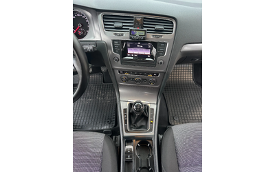 VW Golf 1, 2TSI 86kc 4цилиндри ремък - автомобили, коли, обяви за нови и употребявани 12