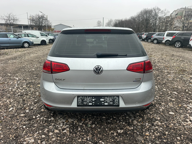 VW Golf 1.6TDI 105kc EVRO5 - автомобили, коли, обяви за нови и употребявани 3