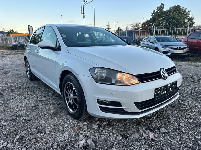 VW Golf 1.2TSI 86kc 4цилиндри ремък - автомобили, коли, обяви за нови и употребявани 6