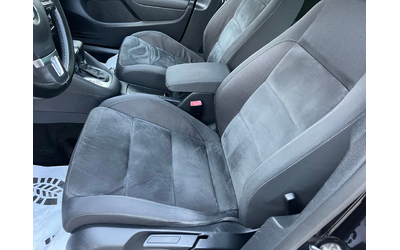 VW Golf 2.0 TDI DSG - автомобили, коли, обяви за нови и употребявани 6