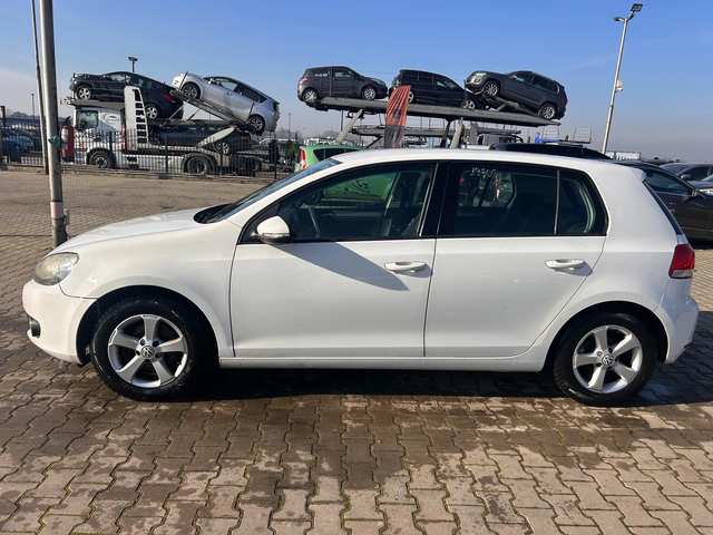 VW Golf 1.6GAZ EURO 5 - автомобили, коли, обяви за нови и употребявани 8