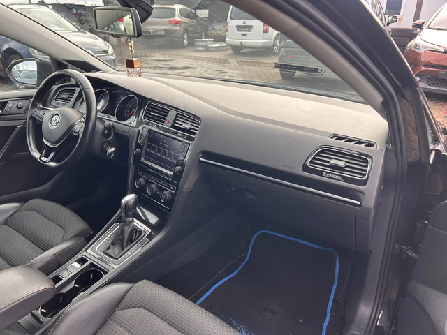 VW Golf 1.6TDI AVTOMAT/NAVI/KAMERA/KOJA EURO 6 - автомобили, коли, обяви за нови и употребявани 10