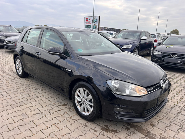 VW Golf 1.6TDI NAVI EURO 5 - автомобили, коли, обяви за нови и употребявани 3