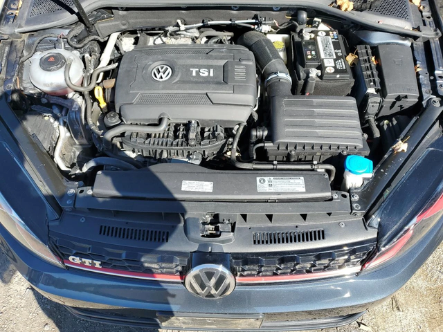 VW Golf GTI S - автомобили, коли, обяви за нови и употребявани 10