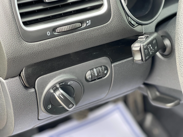 VW Golf 1.2TSi BlueMotion - автомобили, коли, обяви за нови и употребявани 15