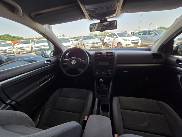 VW Golf 1.9tdi* klima* - автомобили, коли, обяви за нови и употребявани 13