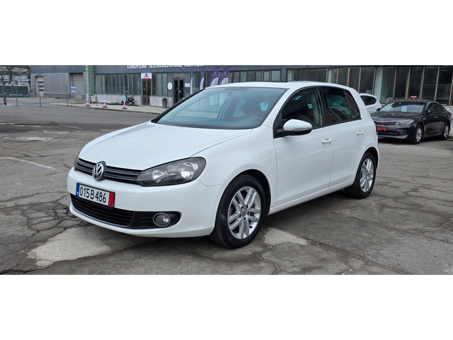 VW Golf 2.0 TDI 140k.c DSG ITALIA - автомобили, коли, обяви за нови и употребявани 1