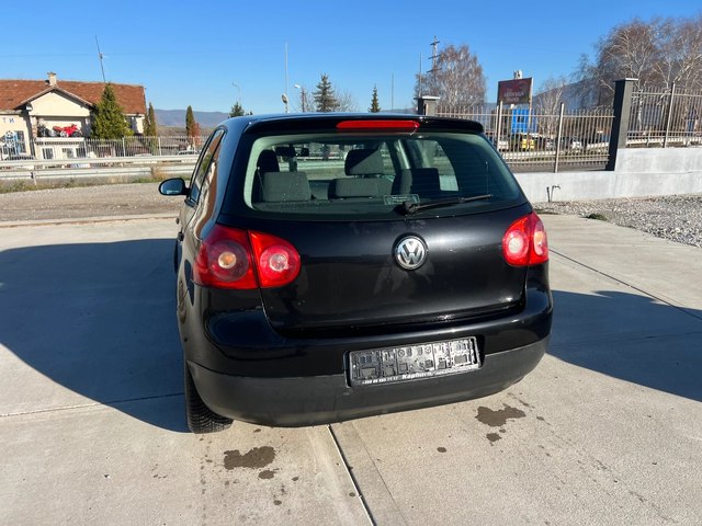 VW Golf 1.6FSI 166.000km!! - автомобили, коли, обяви за нови и употребявани 4