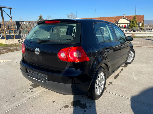 VW Golf 1.6FSI 166.000km!! - автомобили, коли, обяви за нови и употребявани 6