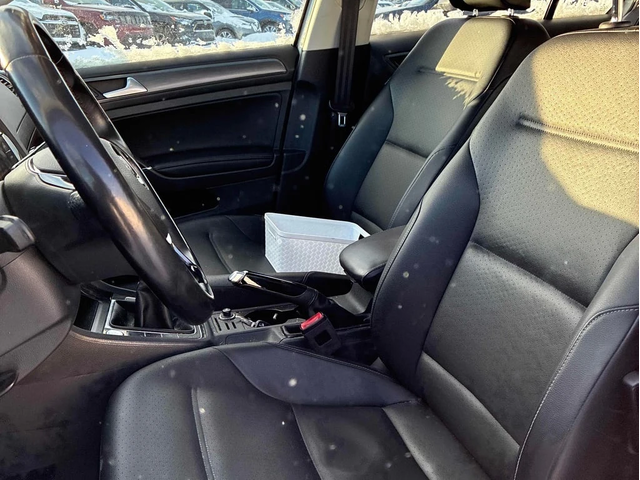 VW Golf * 5 door Manual * CARFAX * ЦЕНА ДО БГ - автомобили, коли, обяви за нови и употребявани 10