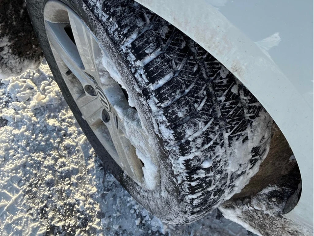 VW Golf * 5 door Manual * CARFAX * ЦЕНА ДО БГ - автомобили, коли, обяви за нови и употребявани 6