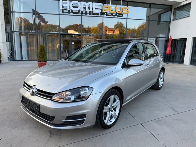 VW Golf DISTRONIC/Line Assist/Panorama/NAVI - автомобили, коли, обяви за нови и употребявани 1