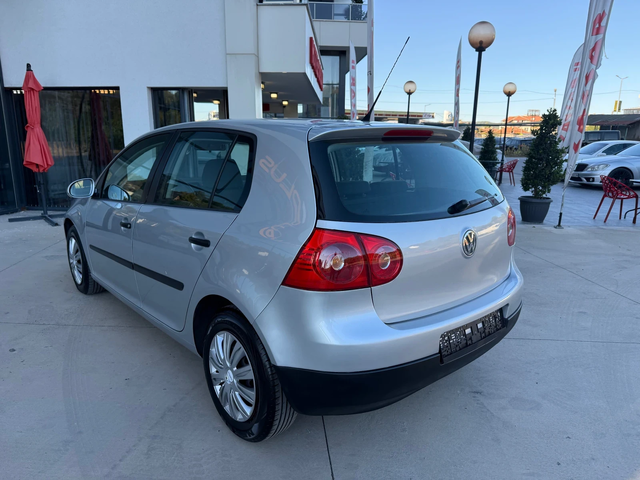 VW Golf 1.9 TDI - автомобили, коли, обяви за нови и употребявани 3